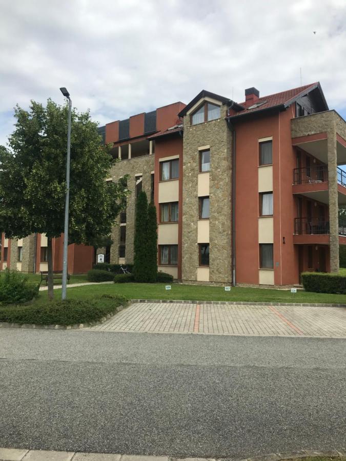 Lili Apartman Birdland Buekfuerdo المظهر الخارجي الصورة